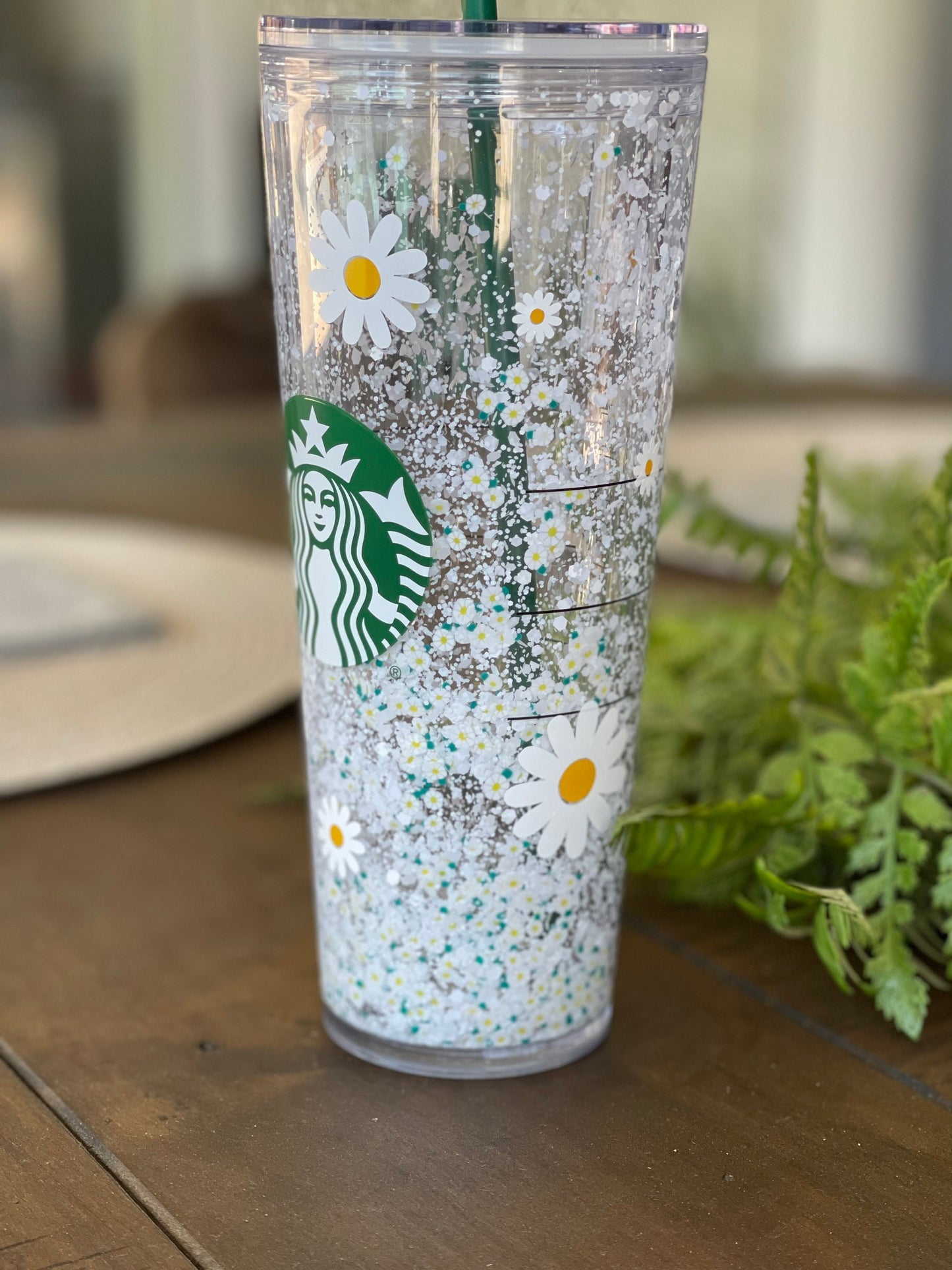 Daisy Snowglobe Tumbler, Snow globe Tumbler, Glitter Tumbler, Double Walled Tumbler, Acrylic Tumbler, Gift