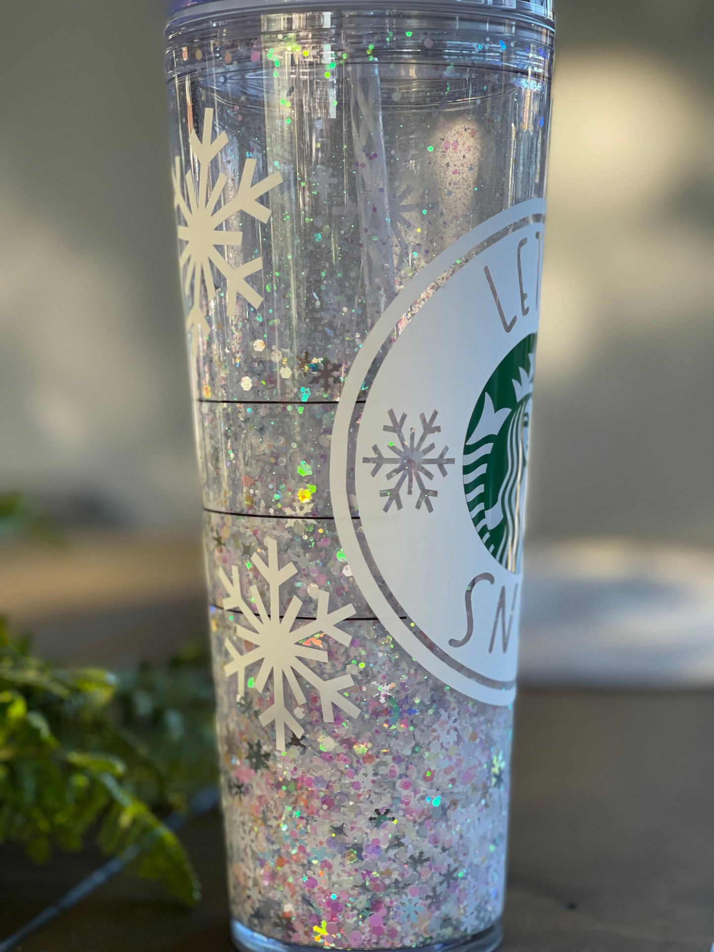 Let It Snow, Let It Snow Snowglobe Tumbler, Snow globe Tumbler, Glitter Tumbler, Double Walled Tumbler, Acrylic Tumbler, Gift