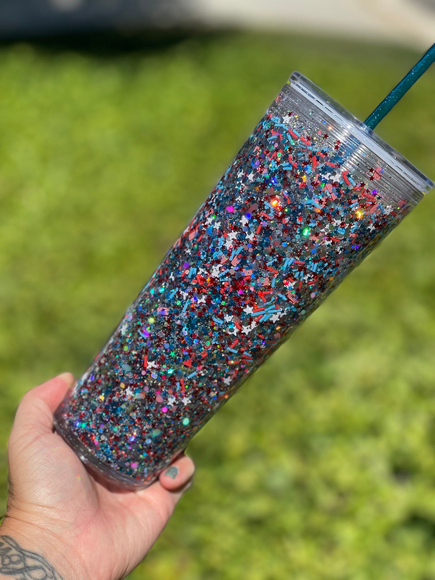 4th of July/Memorial Day America  Snow Globe Tumbler, Snowglobe Tumbler, Glitter Tumbler, Double Walled Tumbler, Acrylic Tumbler, Gift